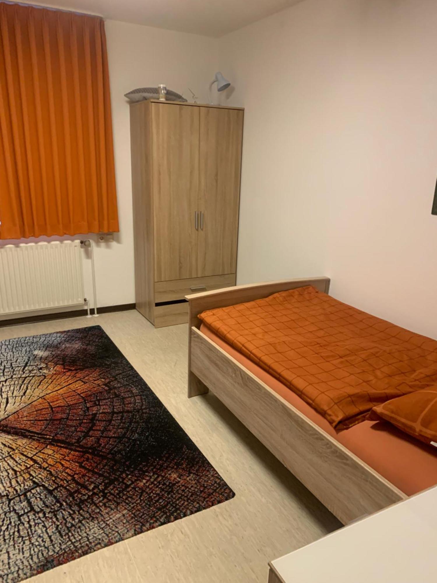 Monteure & Handwerker Einfach, Unkompliziert Und Preiswert In Alsfeld Exterior foto